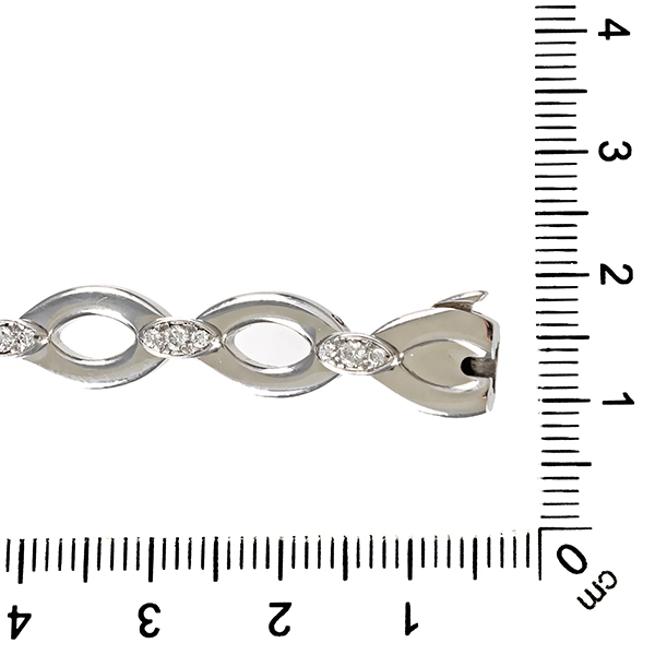 Armband, 18K, Weißgold, Brillanten 0,70 ct