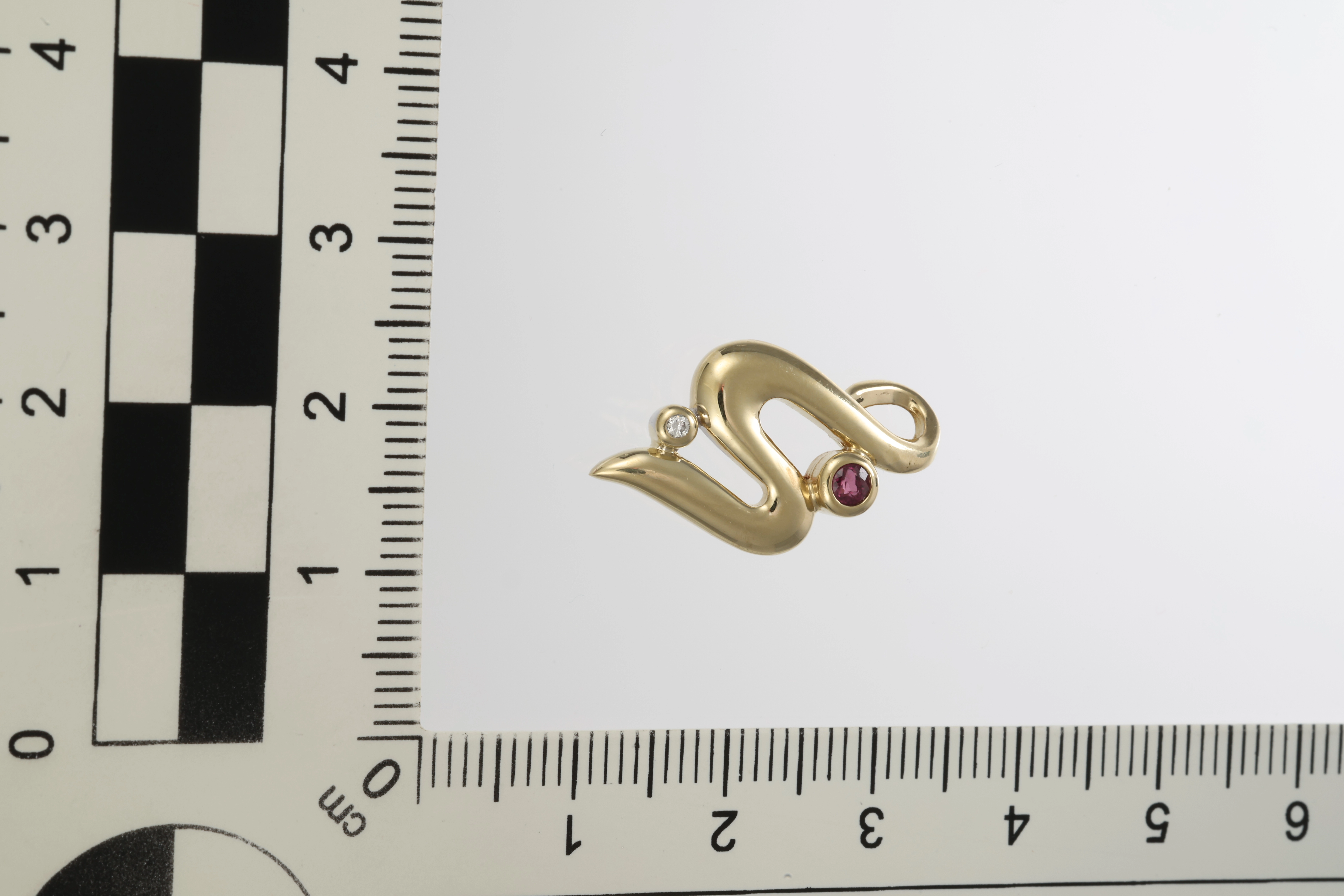Anhänger, 14K, Gelbgold, Brillant, Rubin