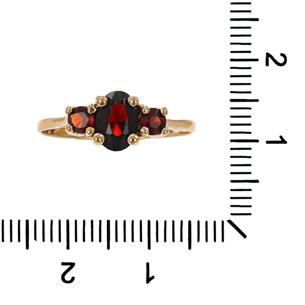 Ring, 8K, Gelbgold, Granat