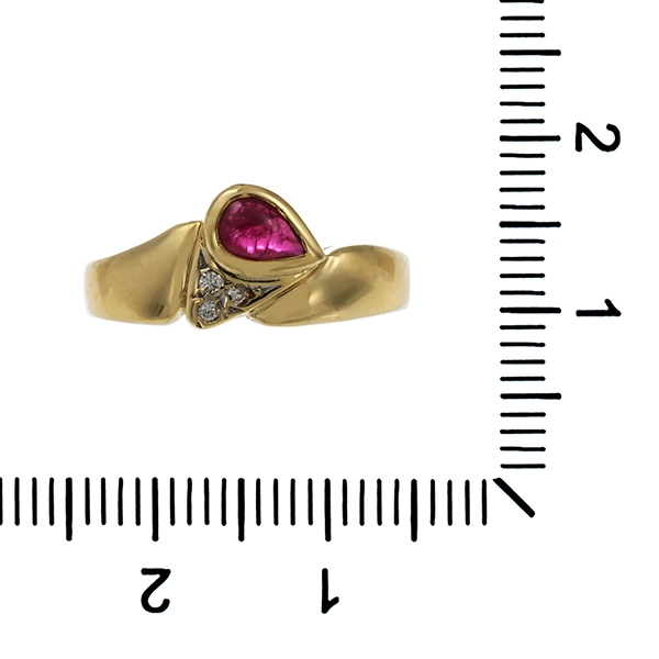 Ring, 14K, Gelbgold, Rubin, Brillanten