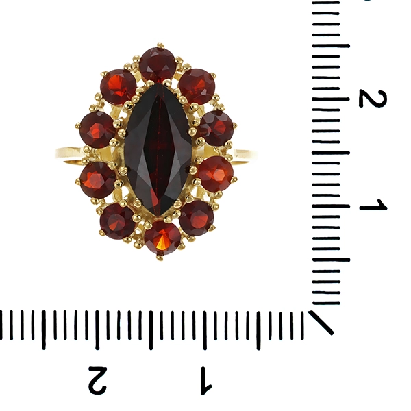 Ring, 8K, Gelbgold, Granat