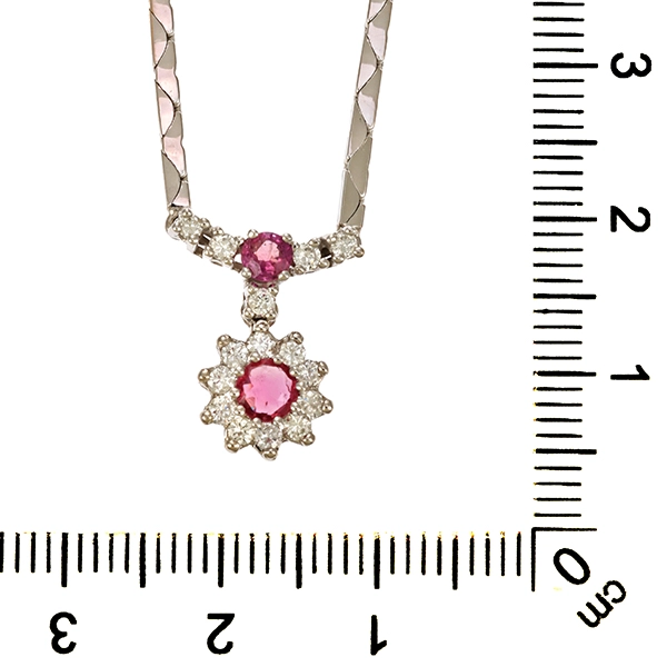 Collier, 14K, Weißgold, Rubine, Brillanten 0,30 ct