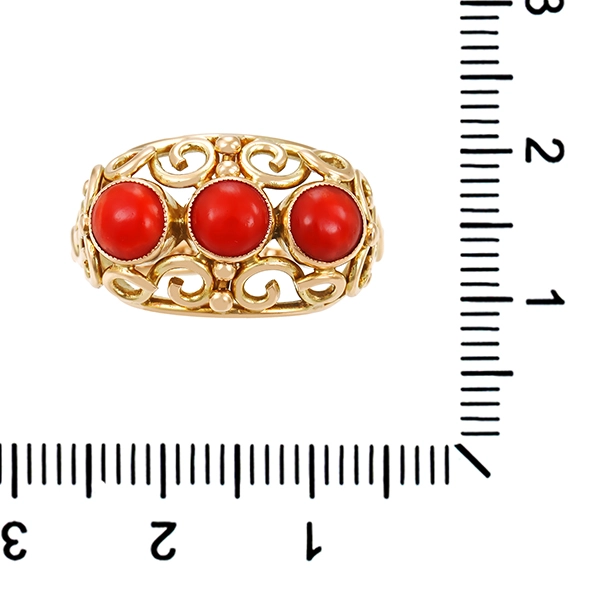 Ring, 14K, Gelbgold, Koralle