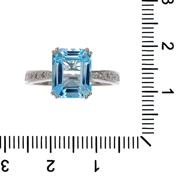Ring, 14K, Weißgold, Topas blau