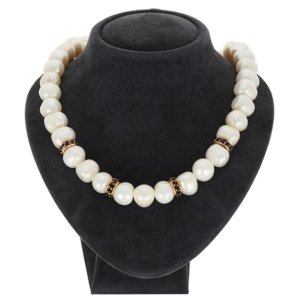 Perlenkette, 18K, Gelb-/Weißgold, Brillanten, Saphire