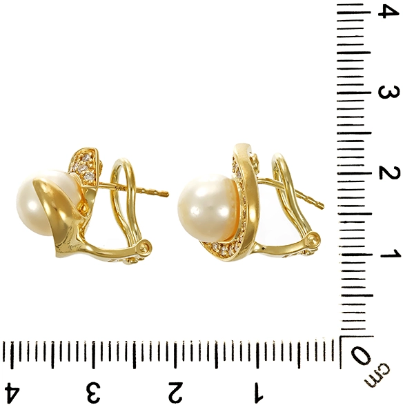 Clipstecker, 14K, Gelbgold, 2 Zuchtperlen, 32 Brillanten