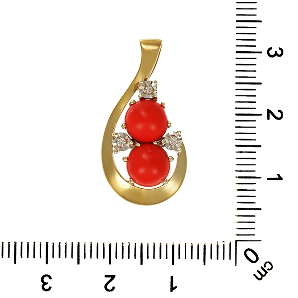 Anhänger, 8K, Gelbgold, Koralle, Diamant