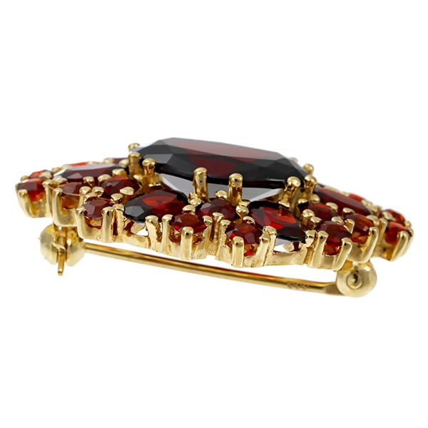 Brosche, 8K, Gelbgold, Granat