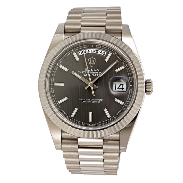 Herrenuhr Rolex 'Day-Date' Ø 40 mm Ref. 228239 Serie 0143F6A6 Automatik Kal. 3255 Werk-Nr. V8653799  750 Weißgold / 211,8 g brutto incl.  Presidentband in Weißgold mit Box und Papieren aus 2016