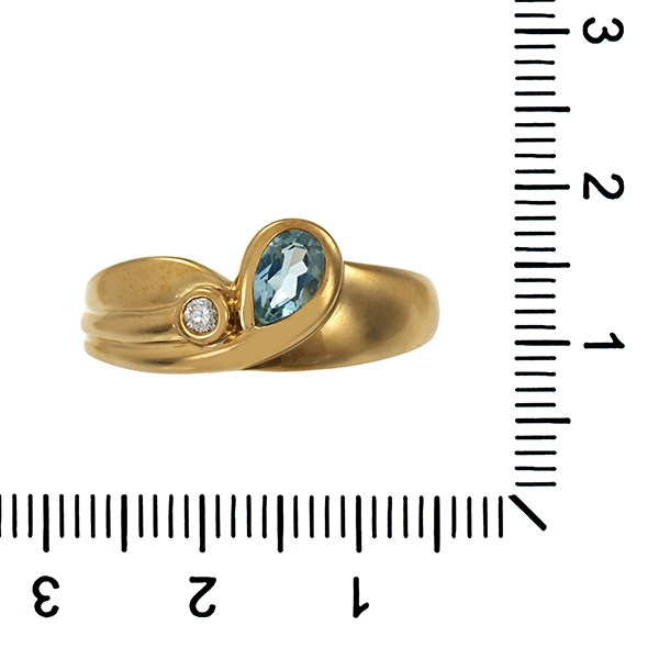 Ring, 8K, Gelbgold, Topas blau, Zirkonia
