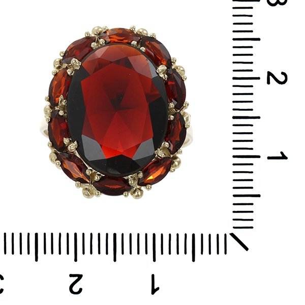 Ring, 8K, Gelbgold, Granat