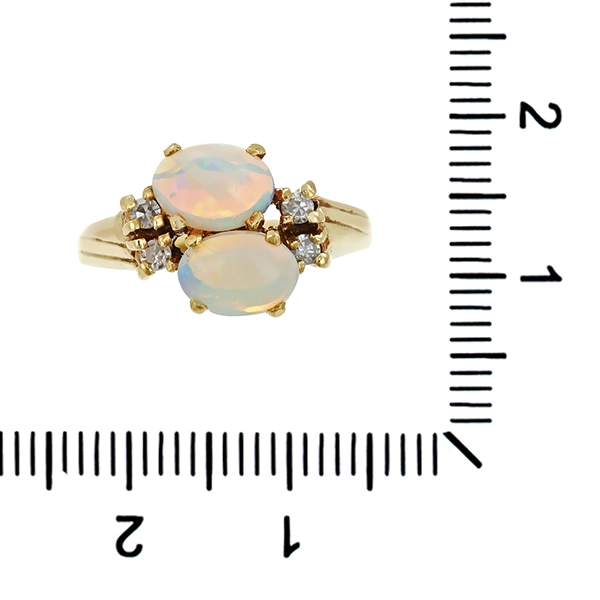 Ring, 14K, Gelbgold, Opal, Diamanten