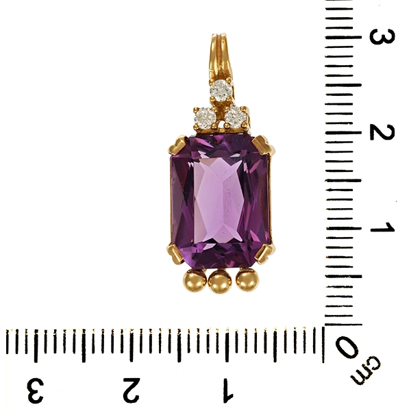 Anhänger, 18K, Gelbgold, Amethyst, Brillanten