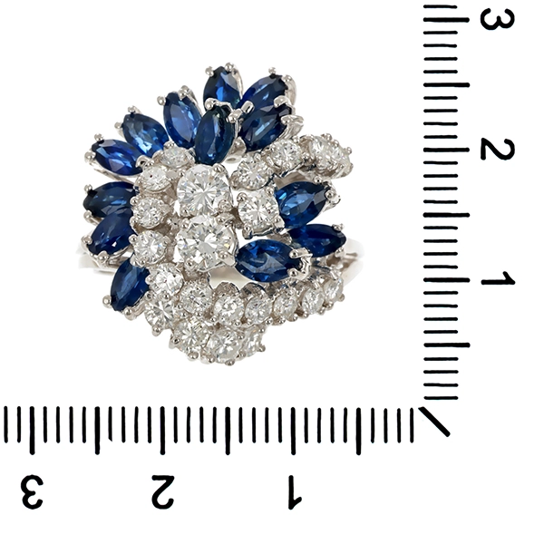 Ring, 18K, Weißgold, Saphire, Brillanten