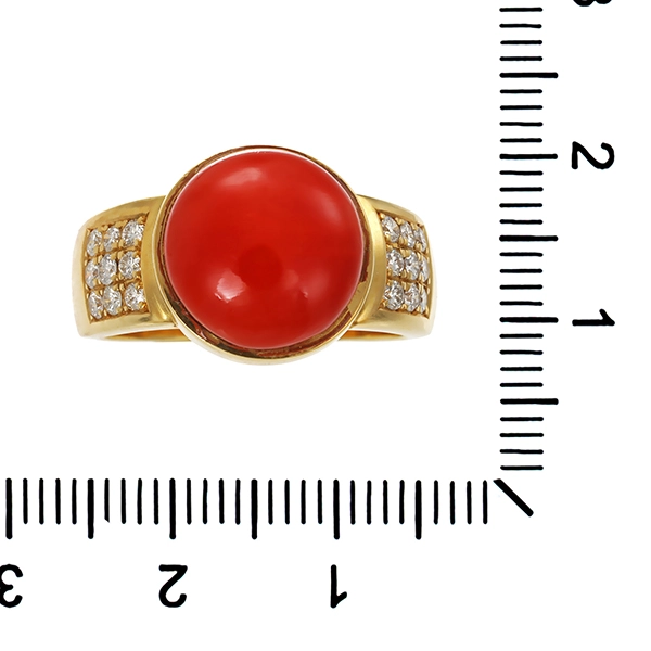 Ring, 14K, Gelbgold, Koralle, Brillanten 0,36 ct