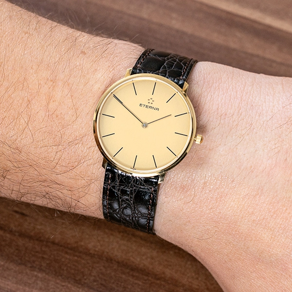 Herrenuhr Eterna 'Classic' Quartz
