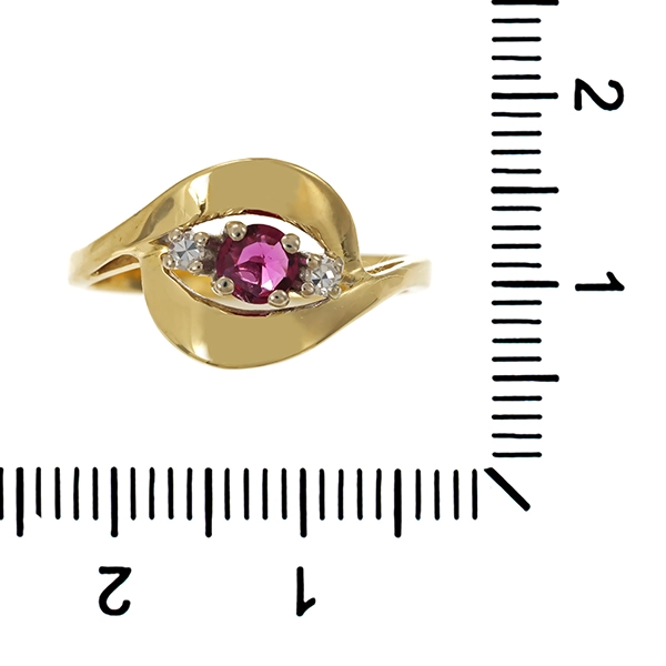 Ring, 14K, Gelbgold, Diamanten, Rubin