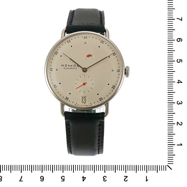 Herrenuhr Nomos 'Metro Datum Gangreserve' Handaufzug