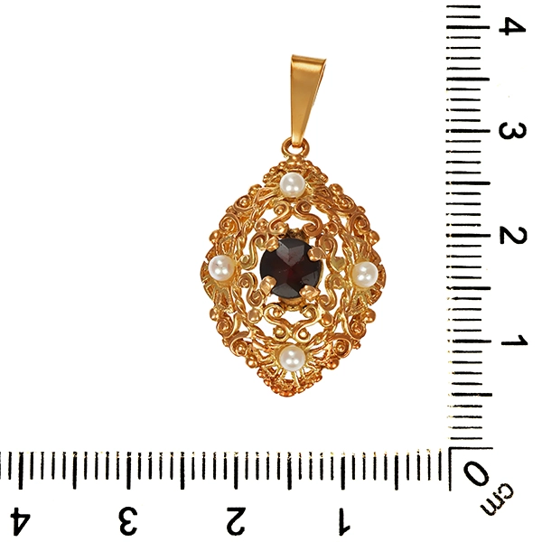 Anhänger, 8K, Gelbgold, Perlen, Saphir