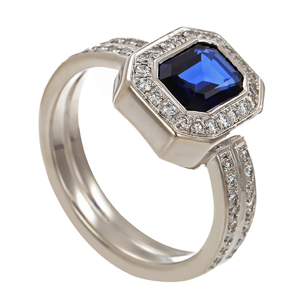 Ring, 18K, Weißgold, Brillanten 0,28 ct, Saphir