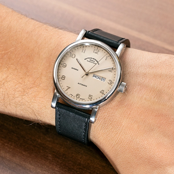 Herrenuhr Mühle Glashütte 'Antaria Tag/Datum' Automatik