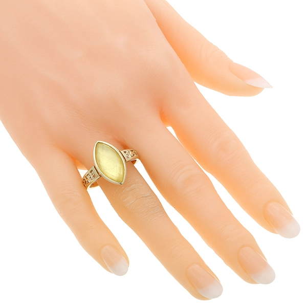 Ring, 9K, Gelbgold, Schmuckstein