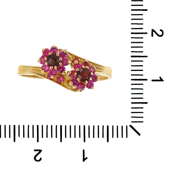 Ring, 18K, Gelbgold, synth. Rubin, Granat