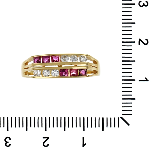 Ring, 14K, Gelbgold, Rubine, Brillanten
