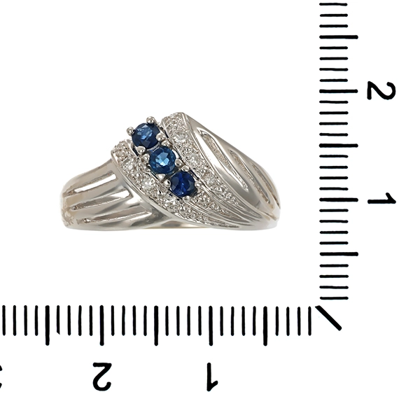 Ring, 8K, Weißgold, Saphire, Diamanten