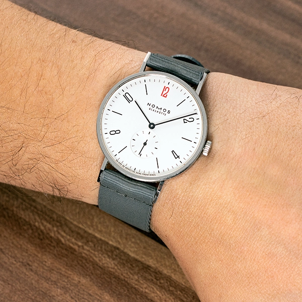 Herrenuhr Nomos Glashütte 'Tangente' Handaufzug
