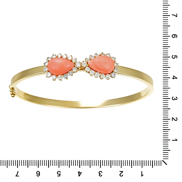 Armreif, 14K,  Gelbgold, Engelshautkoralle, Brillanten