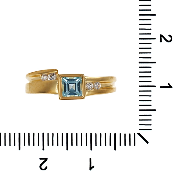 Ring, 8K, Gelbgold, Zirkonia, Topas blau