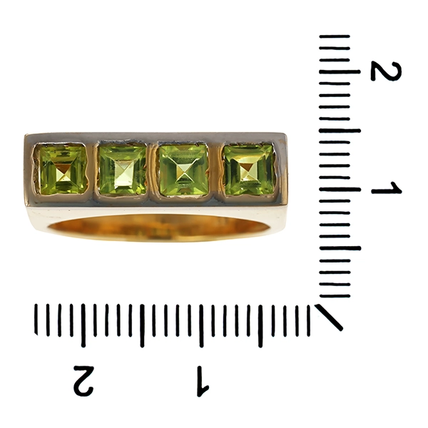 Ring, 14K, Gelbgold, Peridot