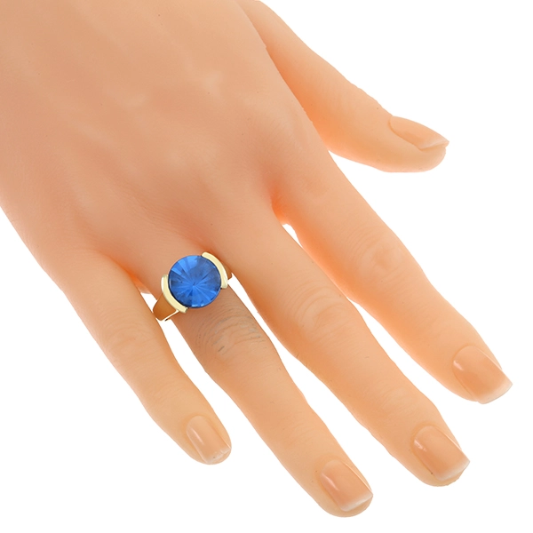 Ring, 8K, Gelbgold, Schmuckstein