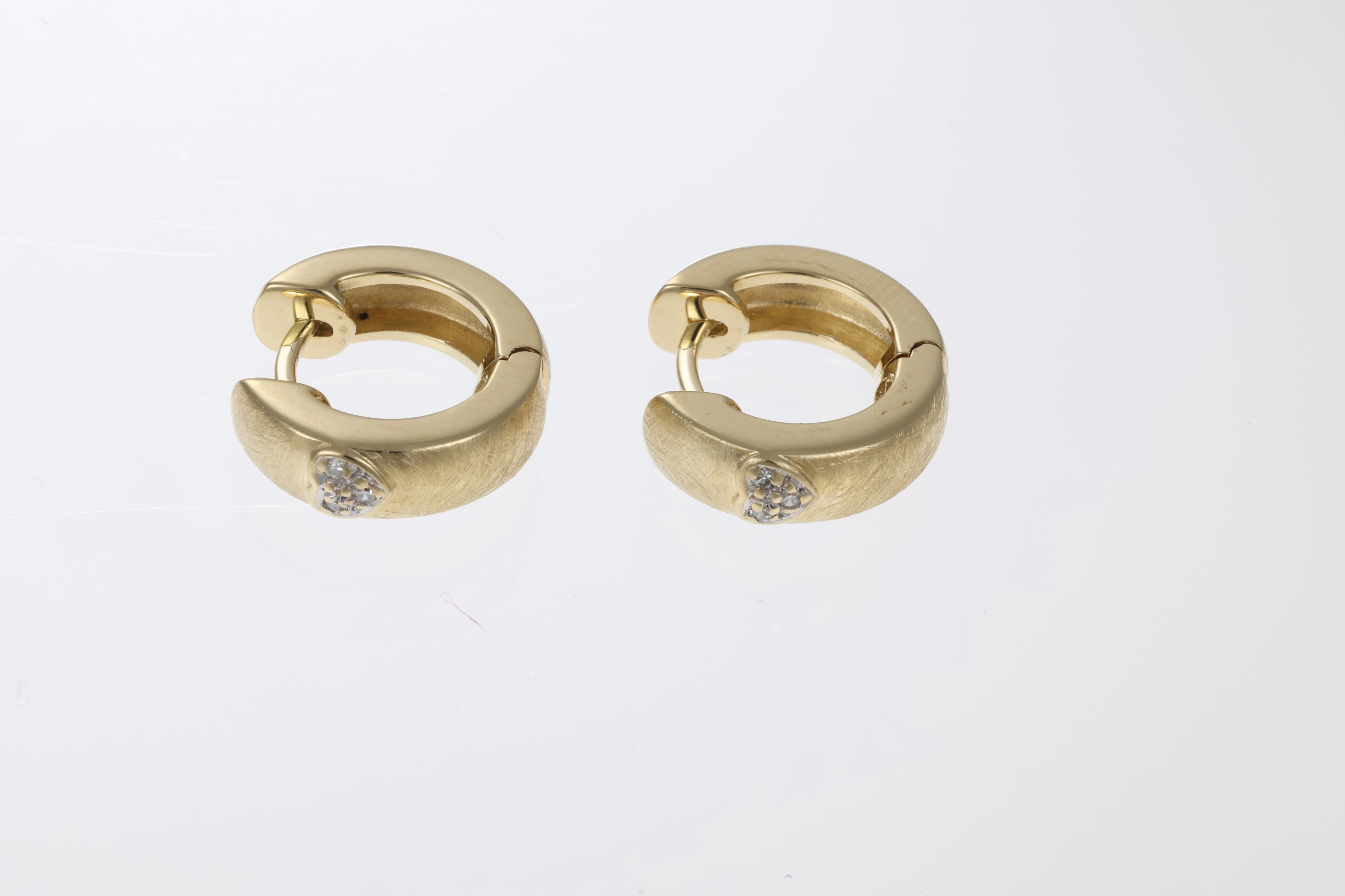 Creolen, 14K, Gelbgold, Diamanten